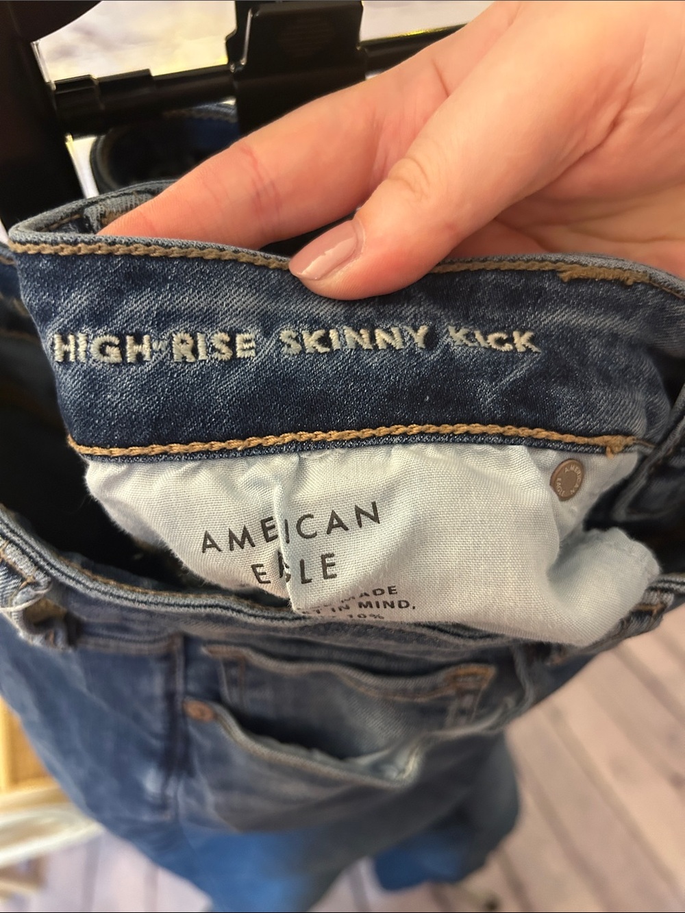American Eagle Outfitters Women's Dark Blue High Rise Skinny Kick Jeans 12 LONG - Picture 5 of 5